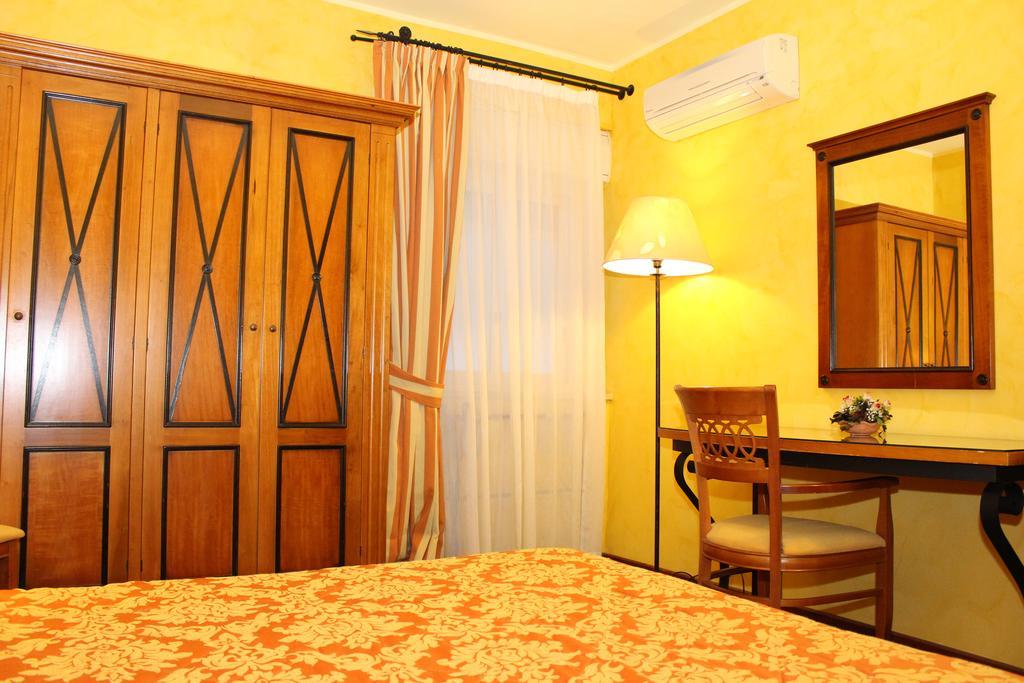 Hotel Florio Opera Palermo Central 객실 사진